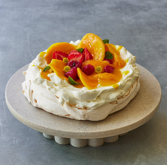 Mango Pavlova